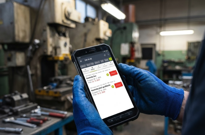 Údržba bez IT cirkusu: Proč údržbář nepotřebuje revoluci, ale funkční mobil